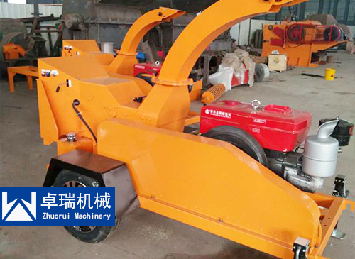 中型樹(shù)枝粉碎機